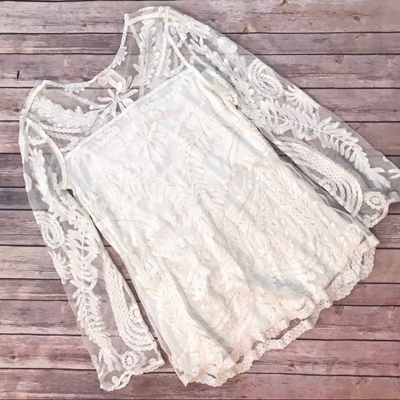 NWT Aeropostale Lace Tunic size Large - Picture 1 of 1
